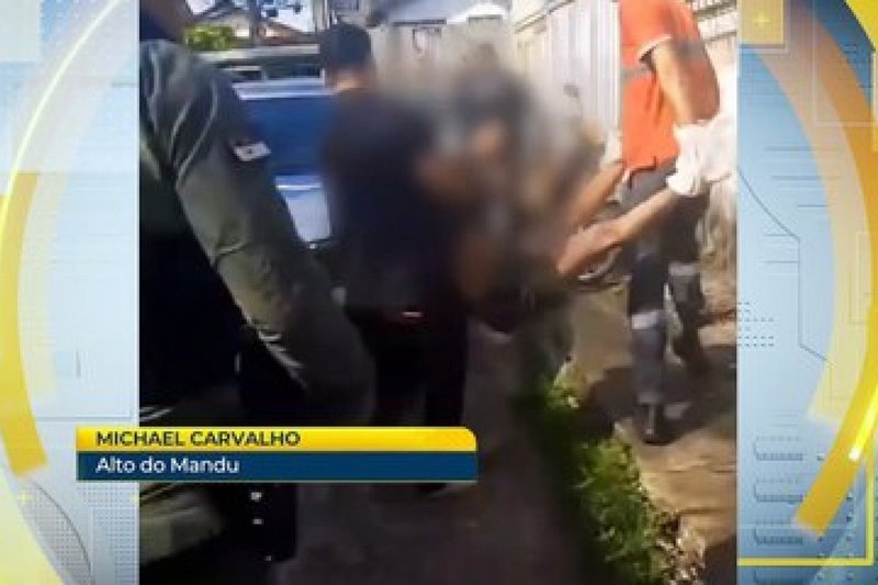 Suspeito pula de telhado em telhado, quebra casas, fere Adolescente e é detido por população.