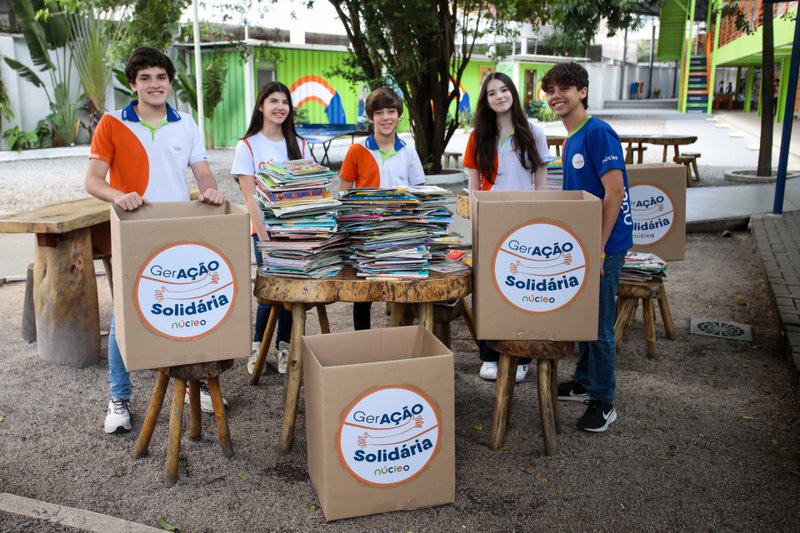 Cerca de 230 alunos dos nonos anos do Colégio Núcleo estão envolvidos nas ações da Ilha de Deus do projeto Geração Solidária