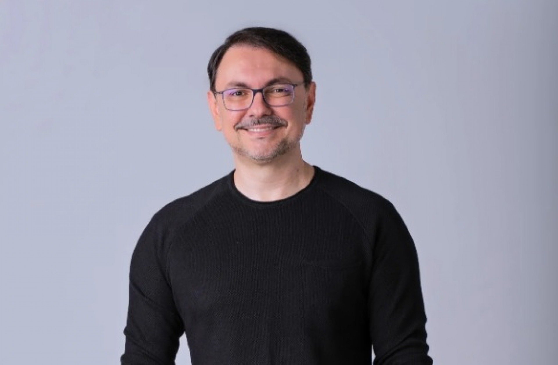 Rossandro Klinjey: Escolas acolhedoras - por que o acolhimento é prioridade para muitas famílias?