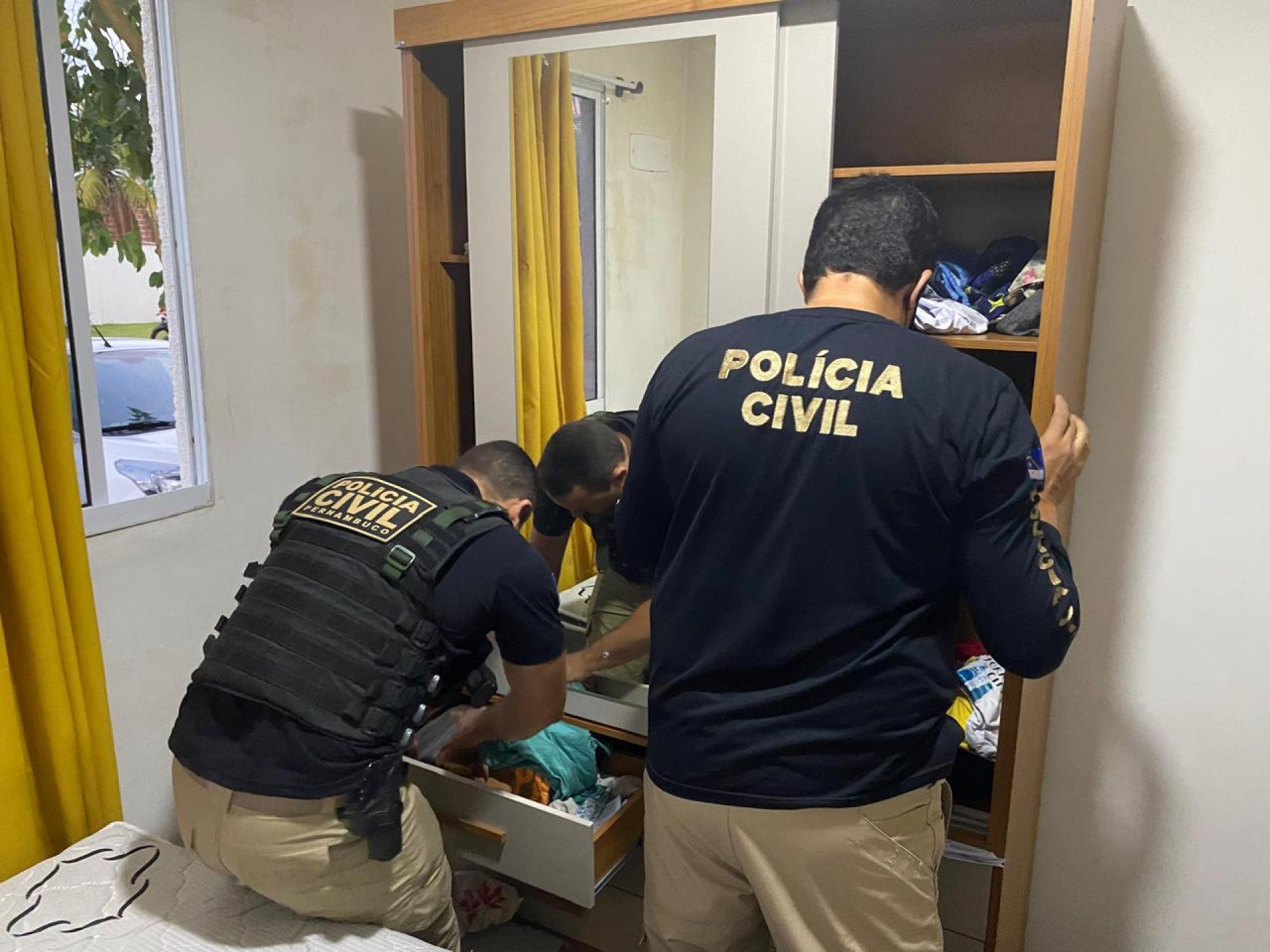 Polícia Civil deflagra operação "Fachada do Crime" contra tráfico e lavagem de dinheiro em Pernambuco e Rondônia