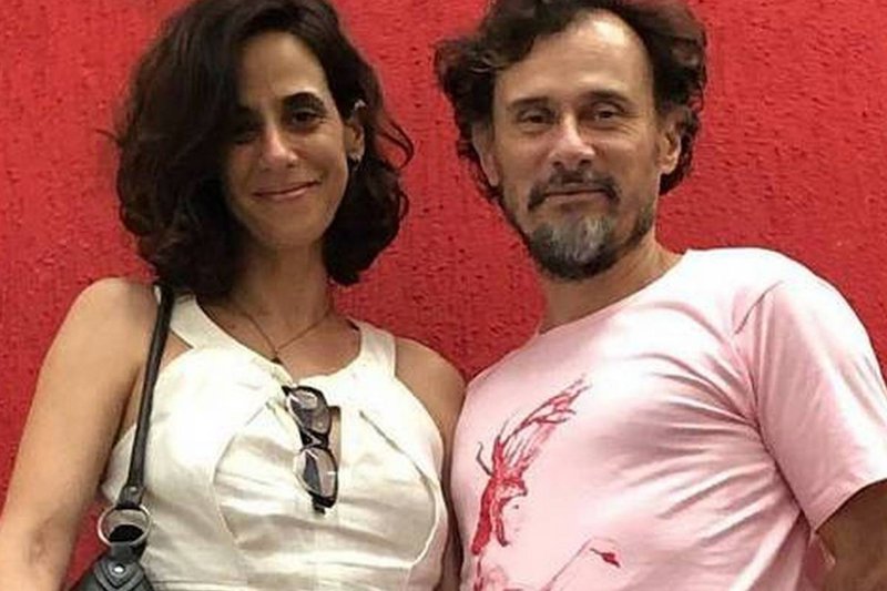 Enrique Diaz fala sobre sexualidade após separação de Mariana Lima: “Chance de renovação”
