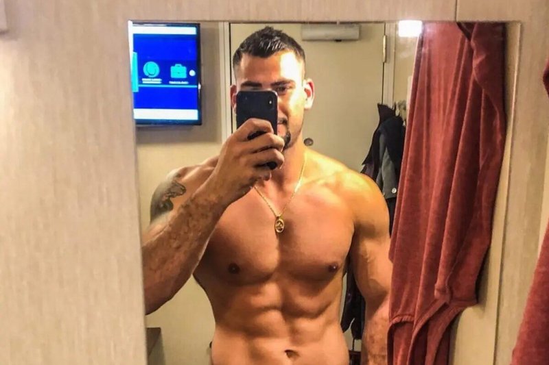 Confirmado em A Fazenda 17, Nizam já teve nudes vazados na internet