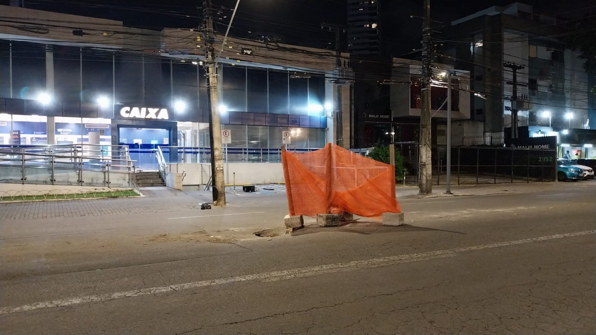 Voz do Leitor 16.09: Falta de zeladoria nas vias do Recife