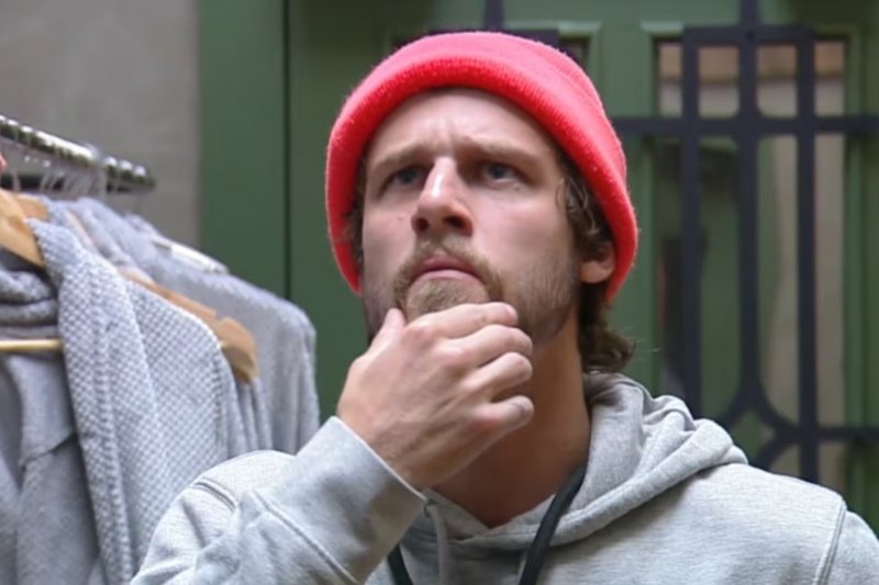  DJ Matheus Martins é um dos infiltrados da edição