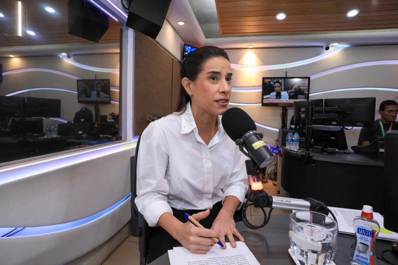 Raquel Lyra concede entrevista à Rádio Jornal
