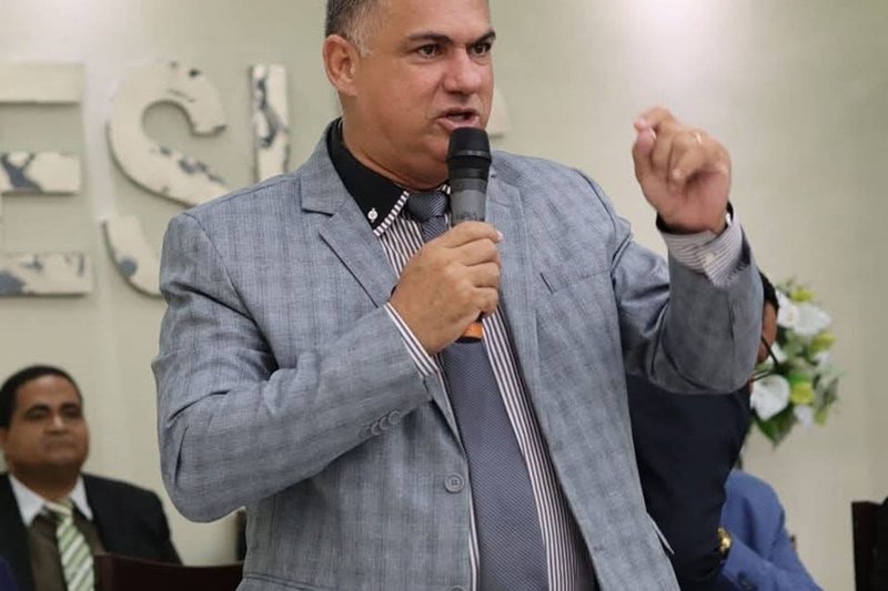 Pastor Samuel Germano