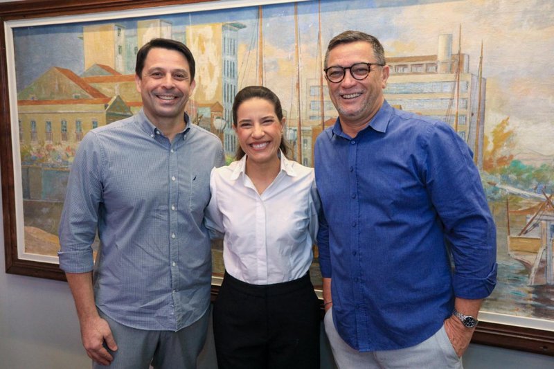 A governadora Raquel Lyra recebida no Sistema Jornal do Commercio de Comunicação pelo superintendente Vladimir Melo, e pelo diretor de Jornalismo, Laurindo Ferreira
