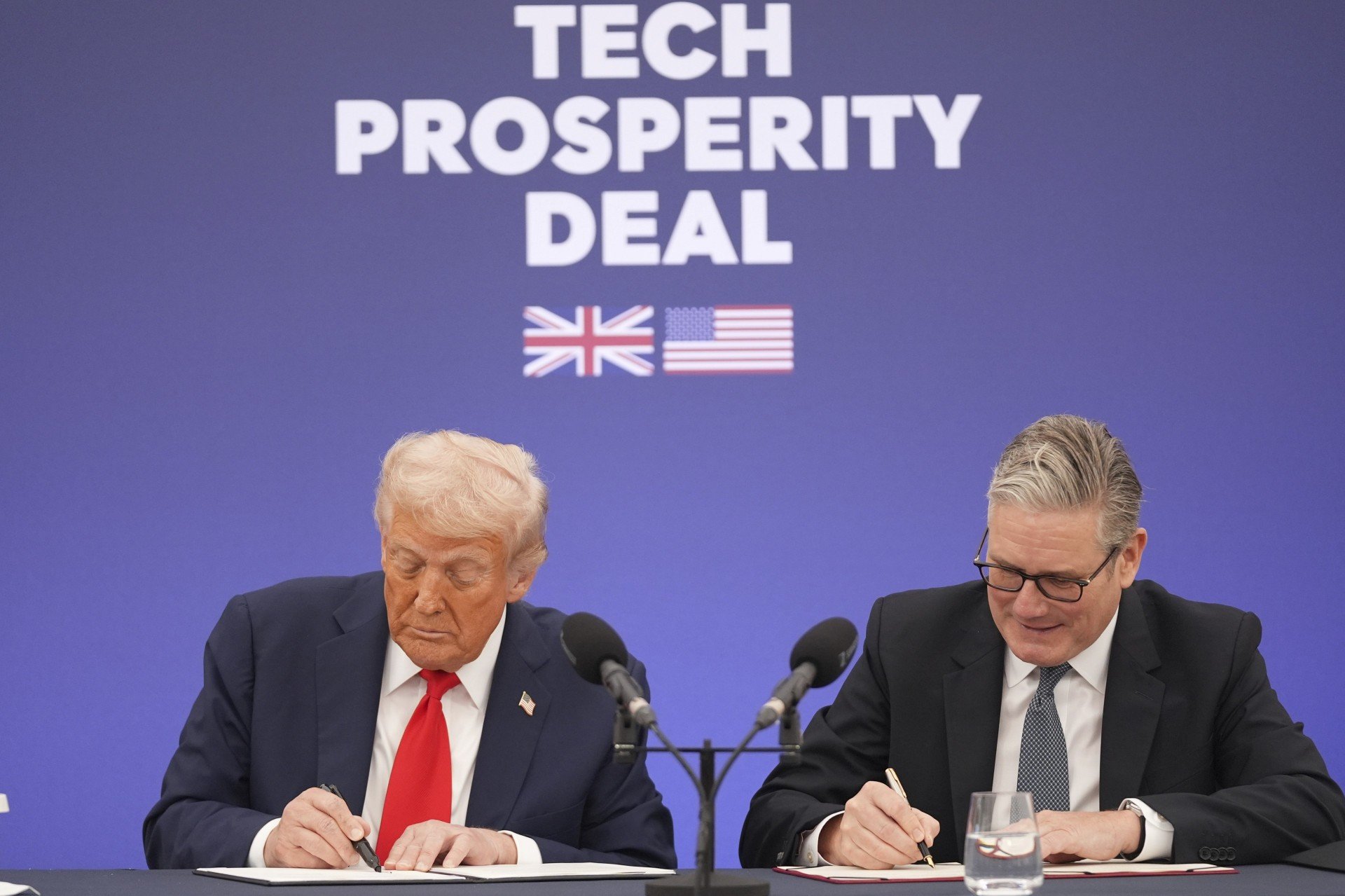 Trump diz que acordo entre EUA e Reino Unido ajudará no domínio do setor de IA