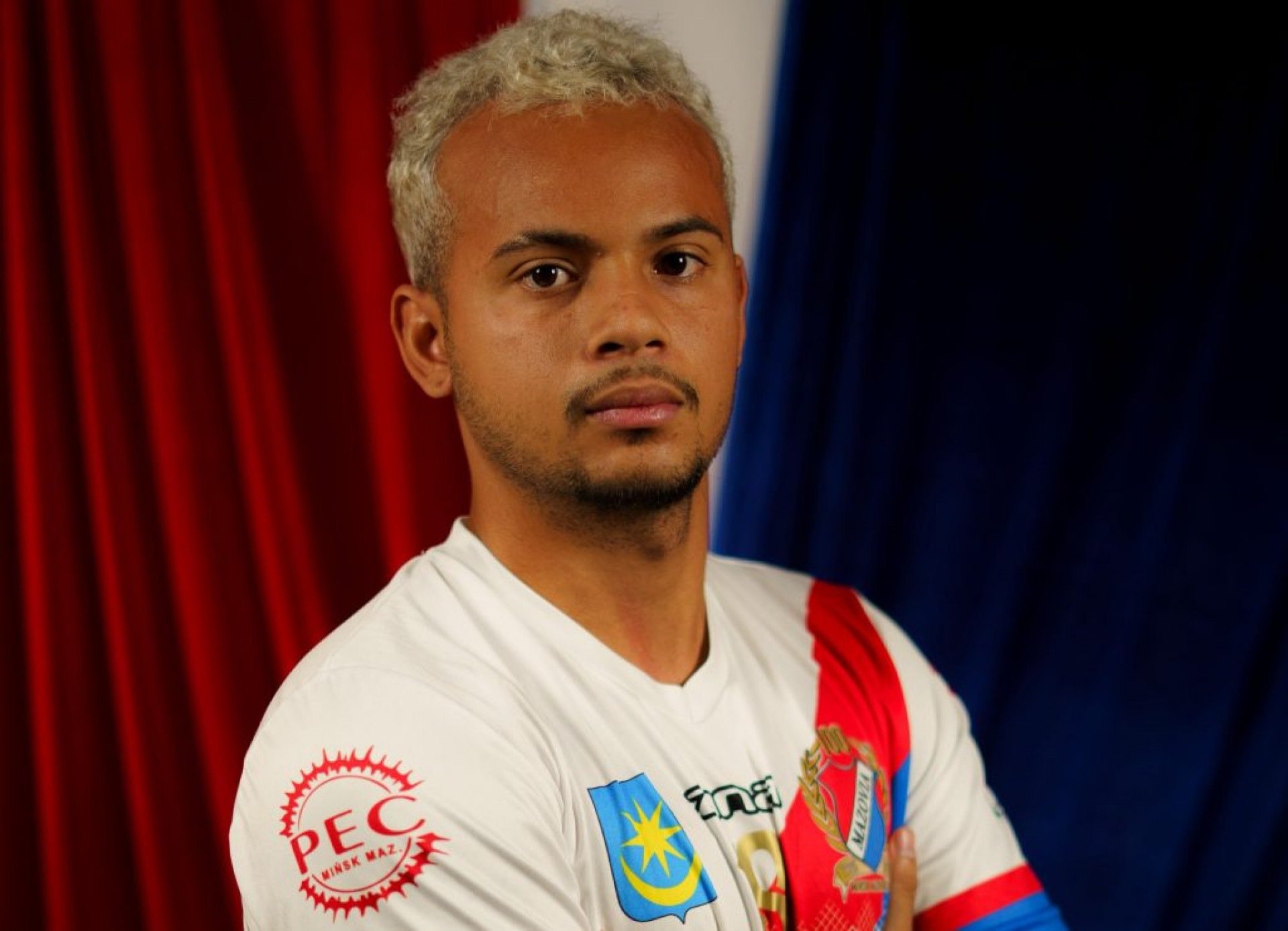 Ex-Fluminense, Cristyan Oliveira embarca para novo desafio no Mazovia, da Polônia