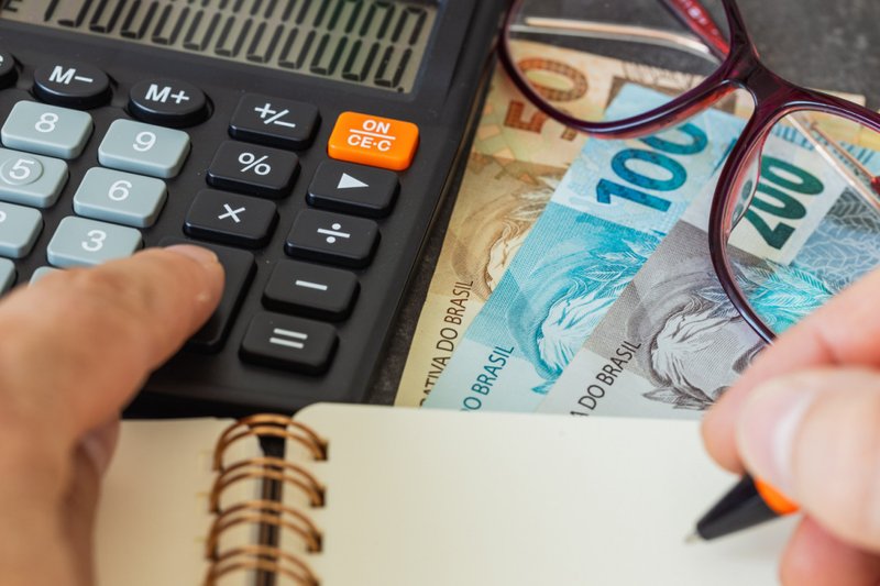 O relat&oacute;rio n&atilde;o traz as raz&otilde;es para a revis&atilde;o dessa estimativa