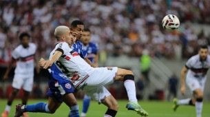 Imagem da partida entre Santa Cruz e Maranhão, pela Série D