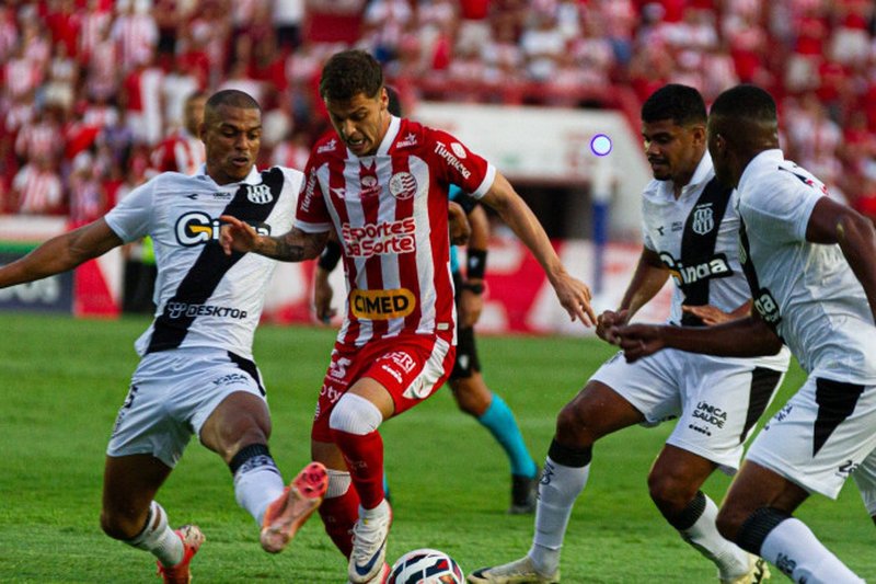 Náutico x Ponte Preta, pela 3ª rodada do Grupo B do Quadrangular Final da Série C 2025