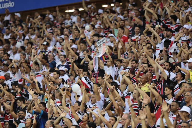 Imagem da partida entre Santa Cruz e Maranhão, pela Série D