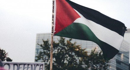 Na ONU, França anuncia reconhecimento oficial de Estado da Palestina