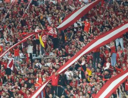 Internacional avança por ex-técnico do São Paulo