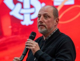 Presidente do Inter comenta sobre perfil do novo treinador: “Vamos buscar alternativas”