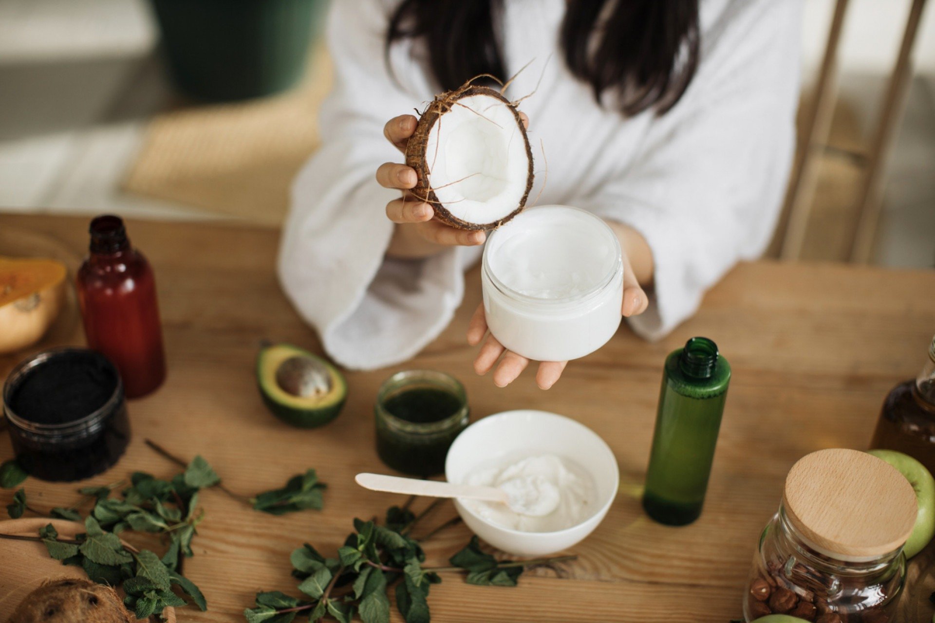 O retorno das receitas caseiras de beleza: o que funciona e o que pode ser perigoso