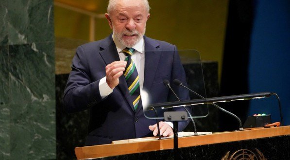 Os petistas aproveitar&atilde;o a reviravolta pol&iacute;tica dos &uacute;ltimos dias e a participa&ccedil;&atilde;o do presidente Luiz In&aacute;cio Lula da Silva na 80.&ordf; Assembleia-Geral da ONU para resgatar o verde e amarelo