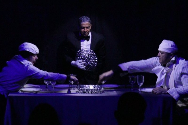 Espetáculo "Sala de Jantar" tem nova temporada com sessões gratuitas no Recife
