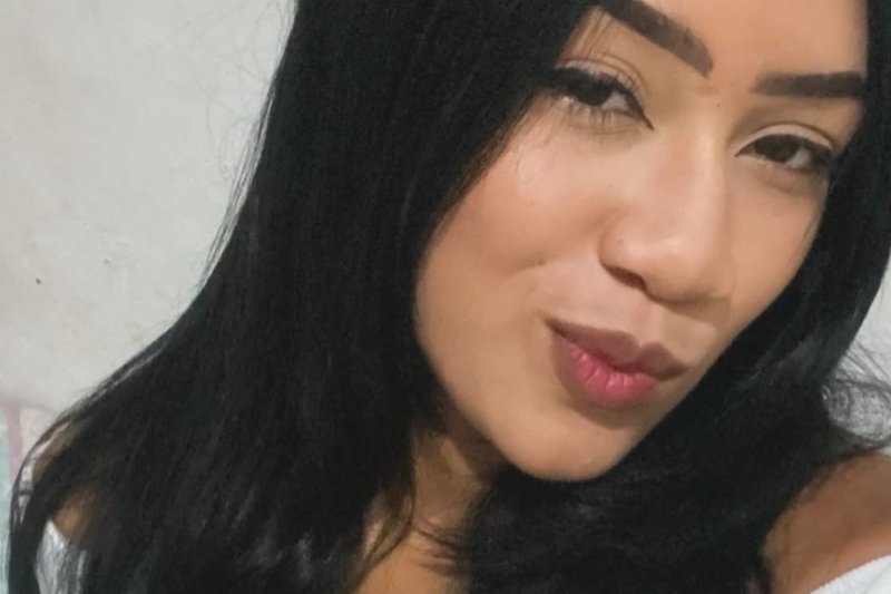 Júlia Ramilly dos Santos tinha 20 anos e foi brutamente assassinada em um quarto de Motel em Paulista 