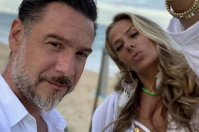 Adriane Galisteu revela como a menopausa mexeu com sua vida íntima: “Desesperada”