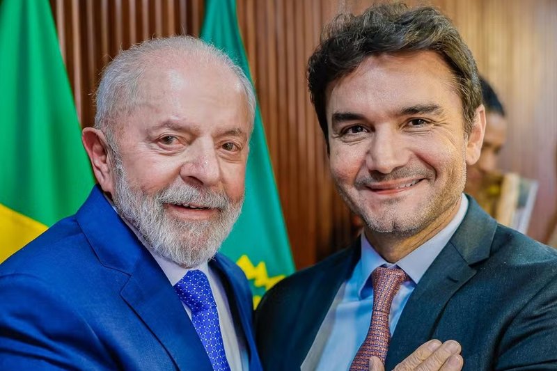 Celso Sabino anunciou, nesta sexta-feira (26), sua saída do Ministério do Turismo, após pressão do União Brasil