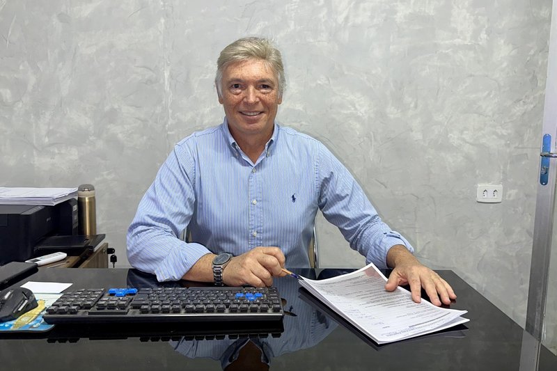 Edison Gonçalves, à frente da Despacha Vistos