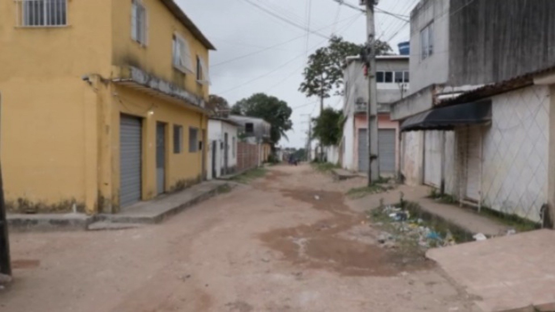 Câmeras de segurança registram homicídio em Olinda