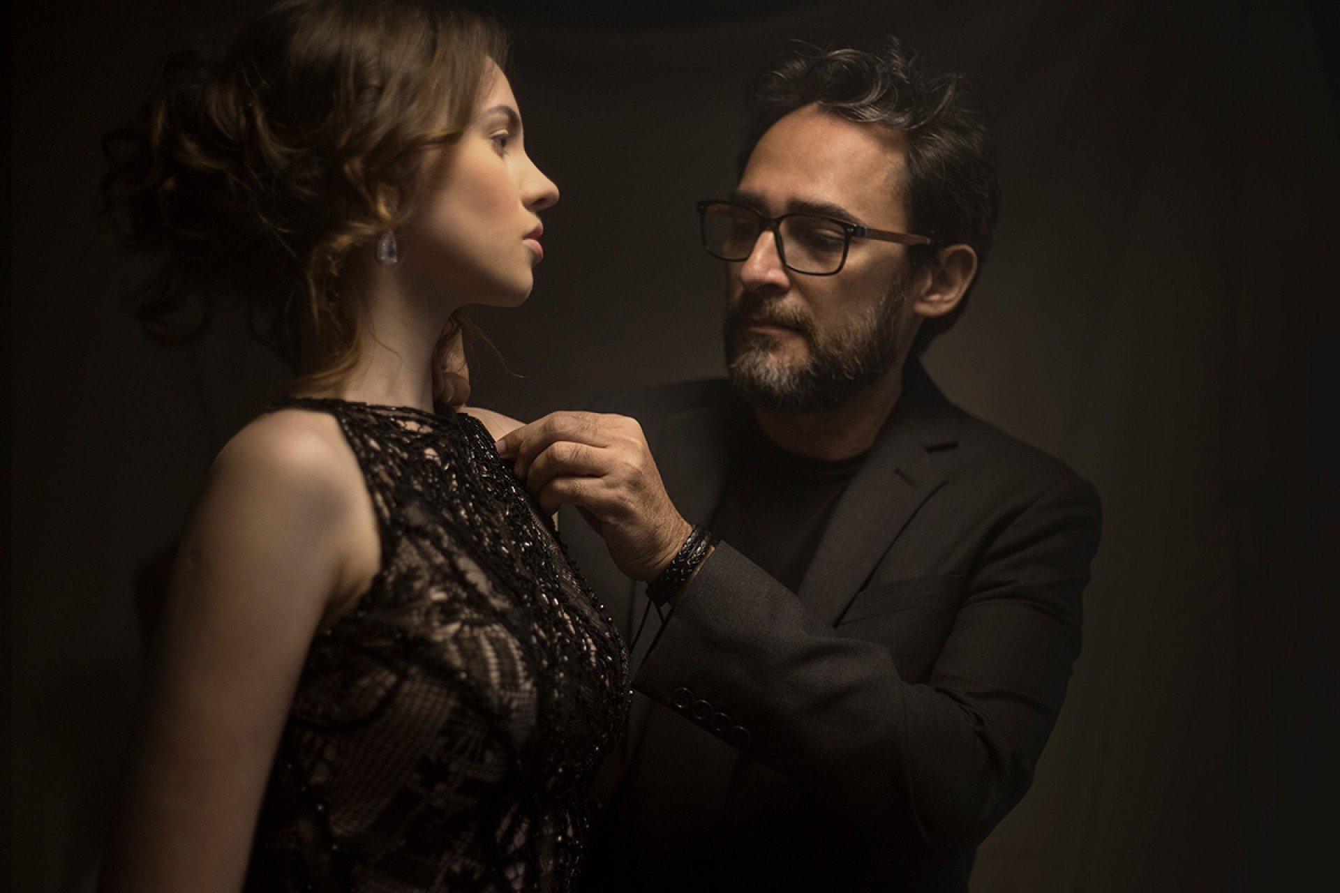 Ivanildo Nunes leva coleção-manifesto a Paris em defesa do artesanato cearense