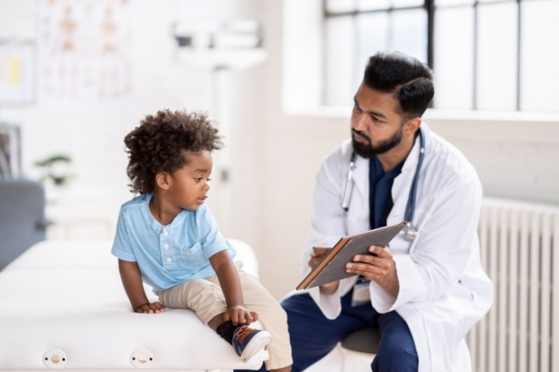 Consulta com urologista pediátrico