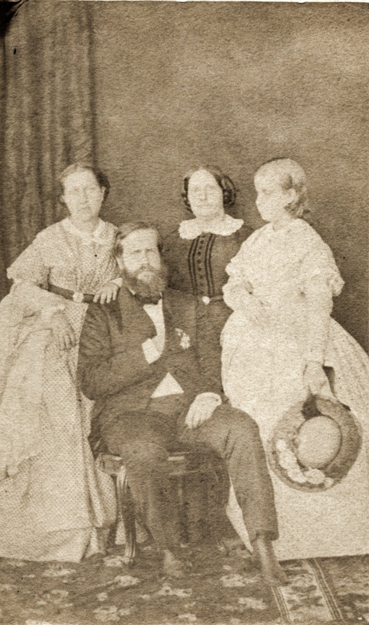 JOAQUIM INSLEY PACHECO/IHGB