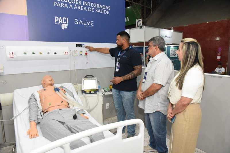 Demonstração na HFacilities