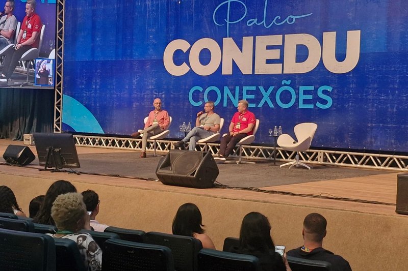 A Conedu 2025 segue até o dia 5 de outubro no Centro de Convenções de Pernambuco