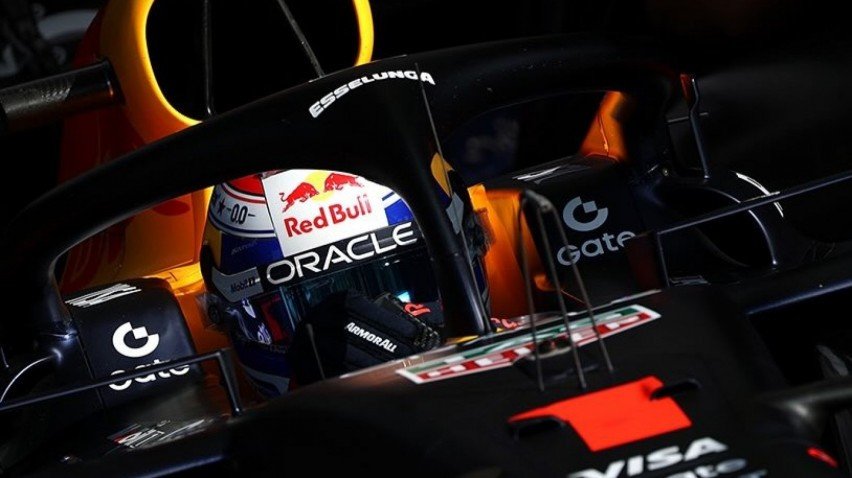 Max Verstappen, da Red Bull, tetracampeão mundial de Fórmula 1