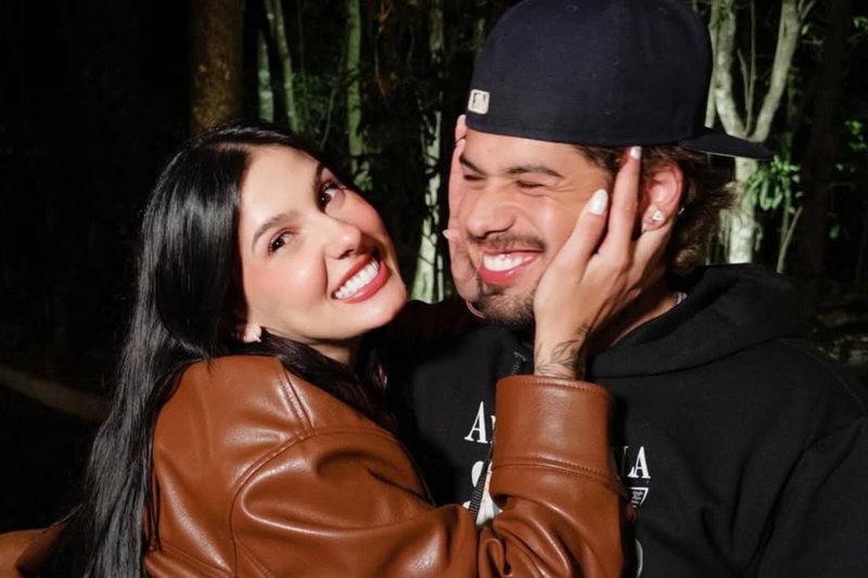 Ana Castela aparece grudadinha com Zé Felipe e web se anima: ‘Combinam muito’