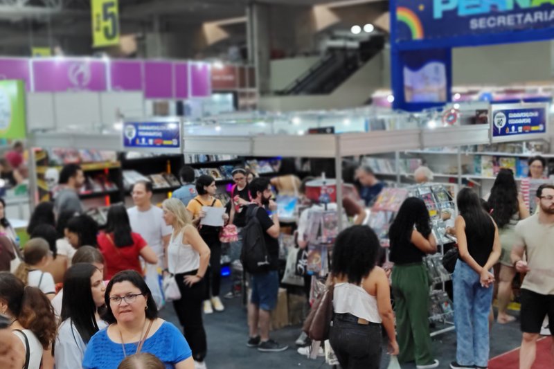 Público na Bienal do Livro de Pernambuco