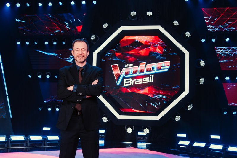 Tiago Leifert, apresentador do The Voice