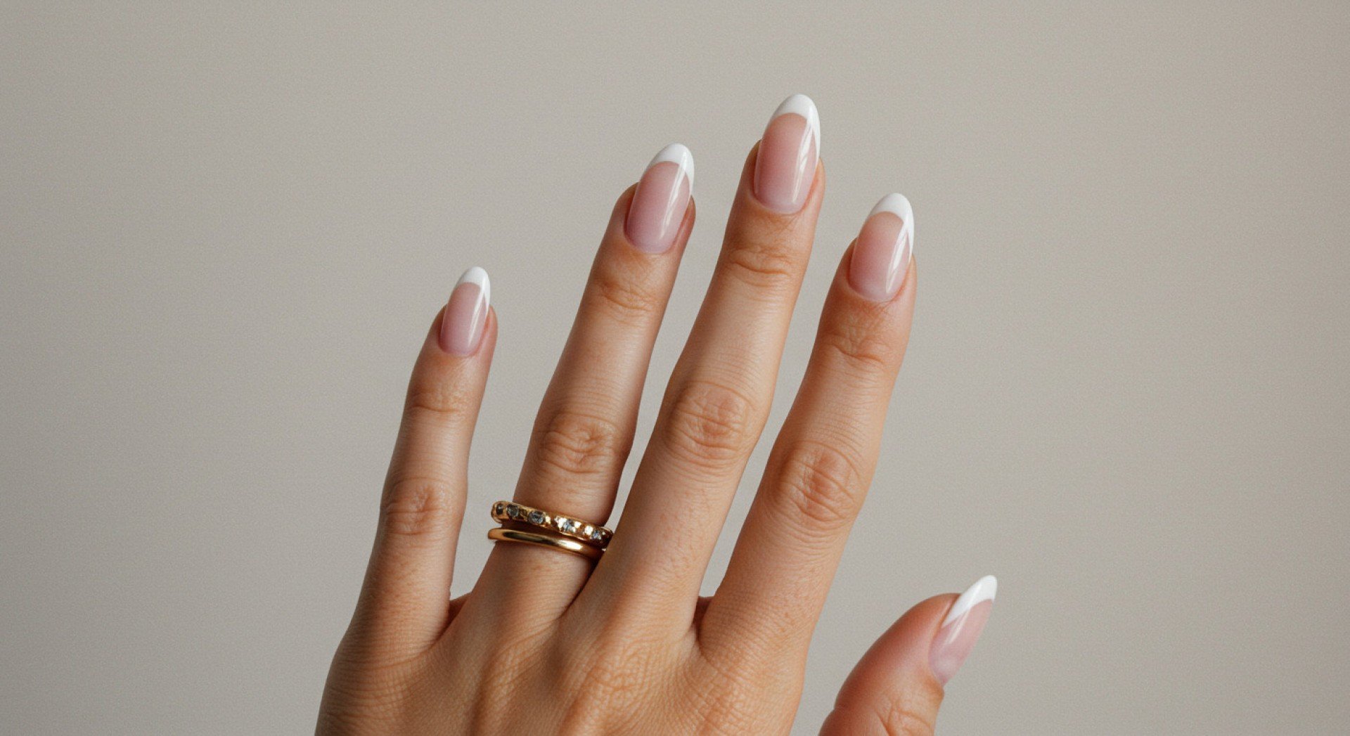 5 designs de unhas elegantes para arrasar em qualquer lugar