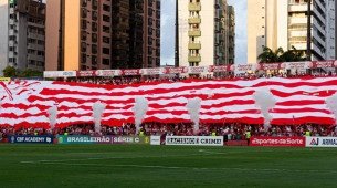 Bandeirão da torcida do Náutico nos Aflitos