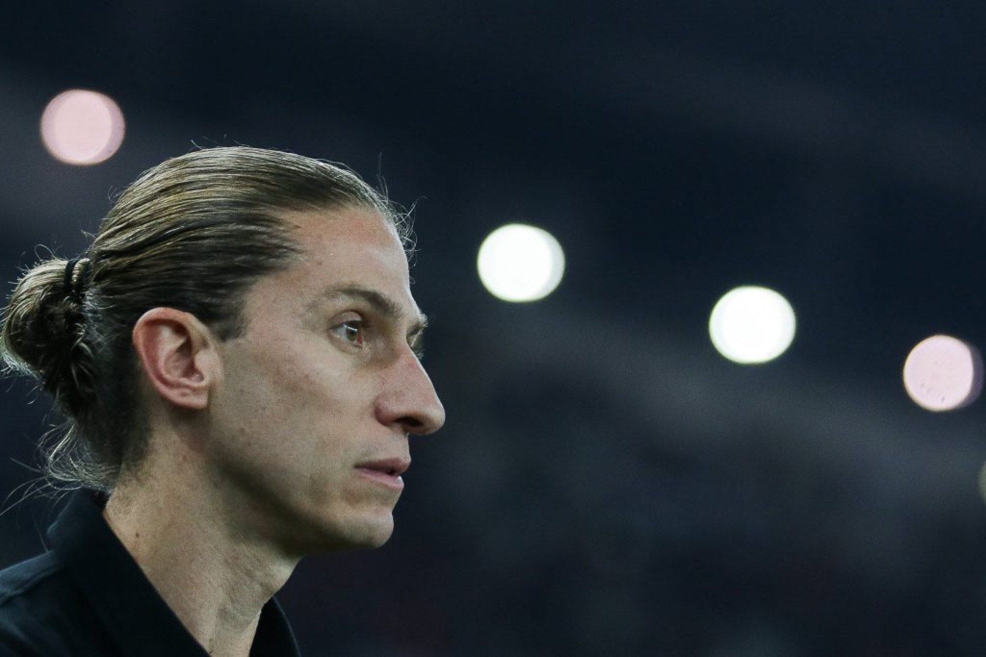 Flamengo surpreende e anuncia rescisão com jogador