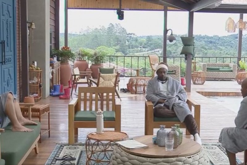 Mesquita e Toninho criticam Nizam