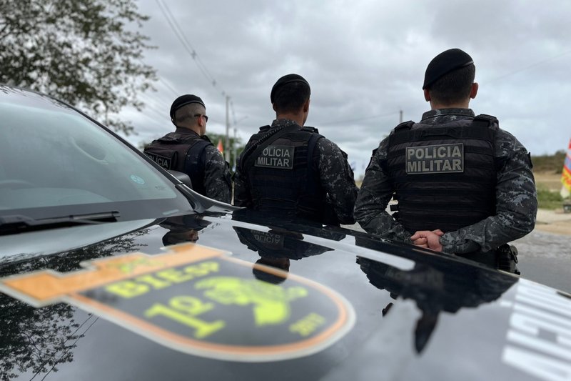 Chegada de novos policiais militares nas ruas contribuiu para queda dos roubos no Grande Recife