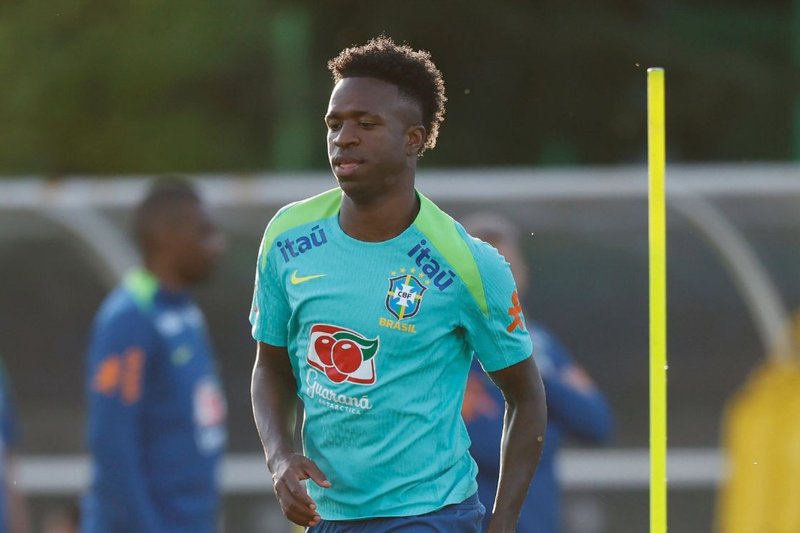 Vinicius Júnior em treino da Seleção Brasileira