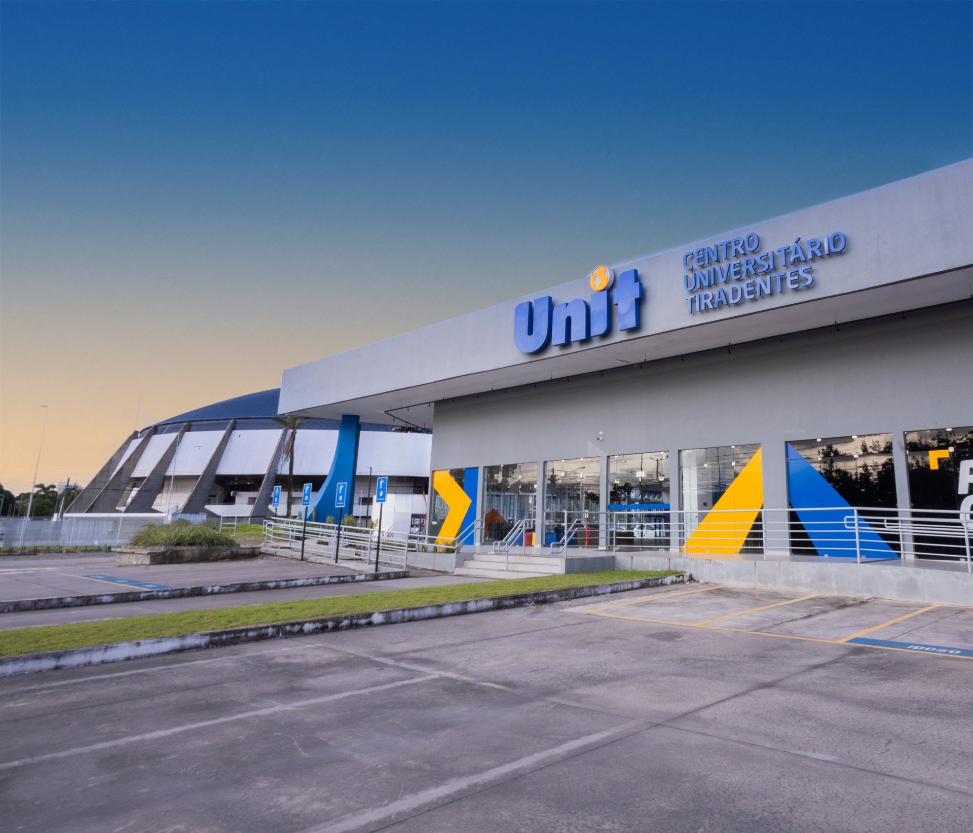 Fits e Unit abrem processo seletivo para ingresso em 2026 e reforçam tradição e ensino de excelência