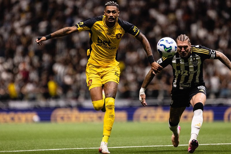 Lance do último jogo do Sport no Brasileirão - a derrota por 3x1 para o Atlético-MG em Belo Horizonte