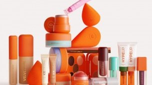 Imagem dos novos produtos de Mari Maria Makeup