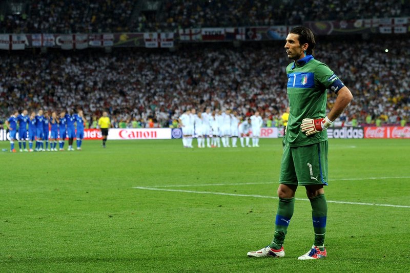 Buffon em ação pela Itália na Euro 2012
