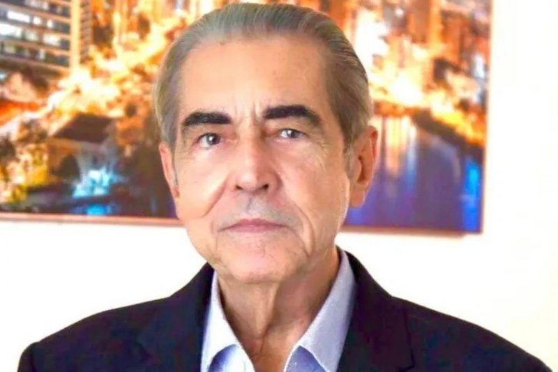 Casado com Lúcia Aroucha, Manoel deixa três filhas, Patrícia, Erika e Claudia