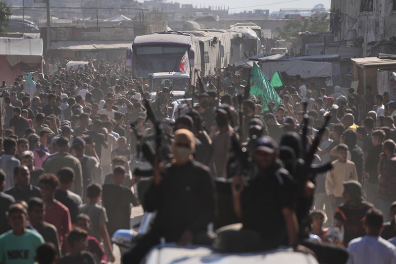 A libertação, é parte de uma operação que ainda prevê o retorno de 20 reféns israelenses vivos, em troca de cerca de 2 mil prisioneiros palestinos detidos por Israel.
