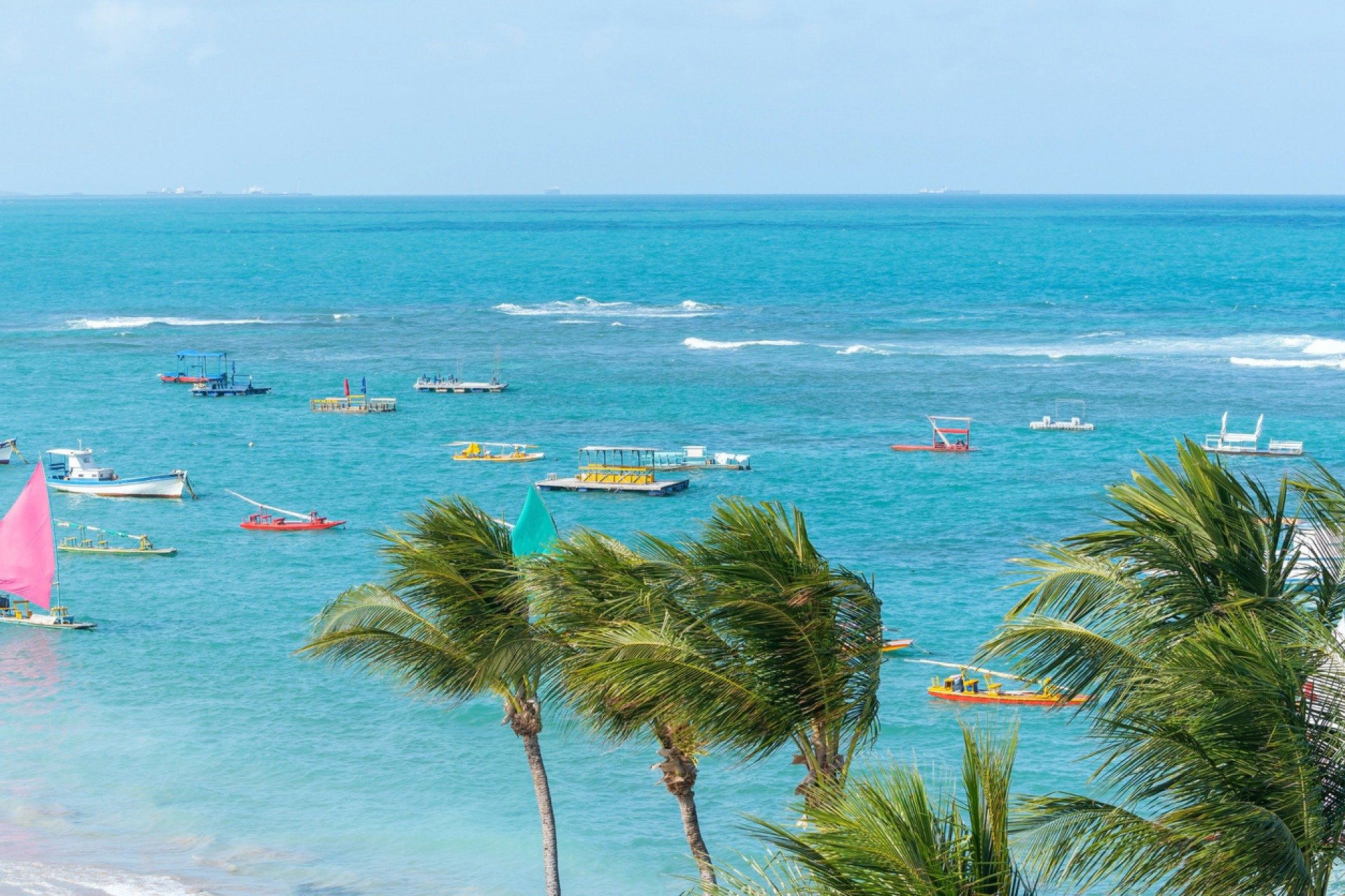 Porto de Galinhas tem maré baixa e mar calmo nesta terça (14); confira os melhores horários para os passeios